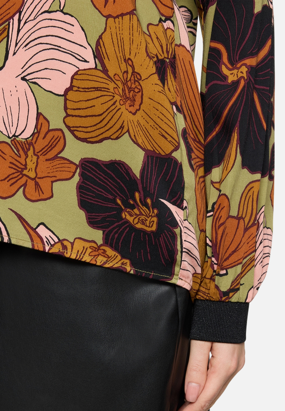Oversize-Bluse mit Rippbündchen / Detailbild