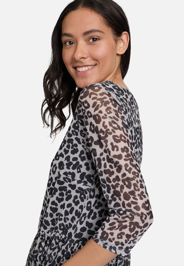 Maxikleid mit Leoprint / Detailbild