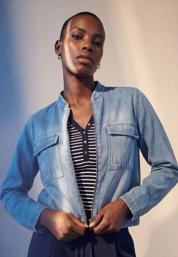Jeansjacke mit Reißverschluss / Imagebild