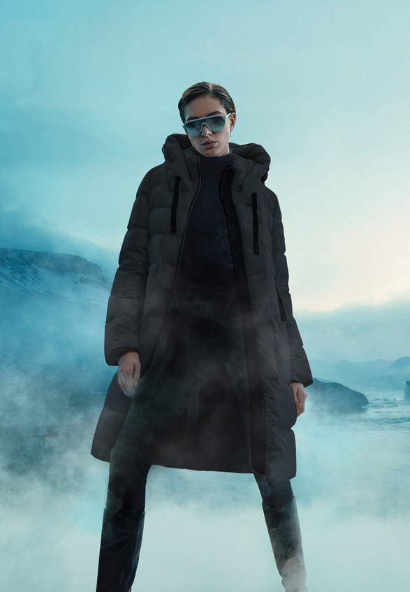 Daunen-Steppjacke mit Kapuze / Imagebild