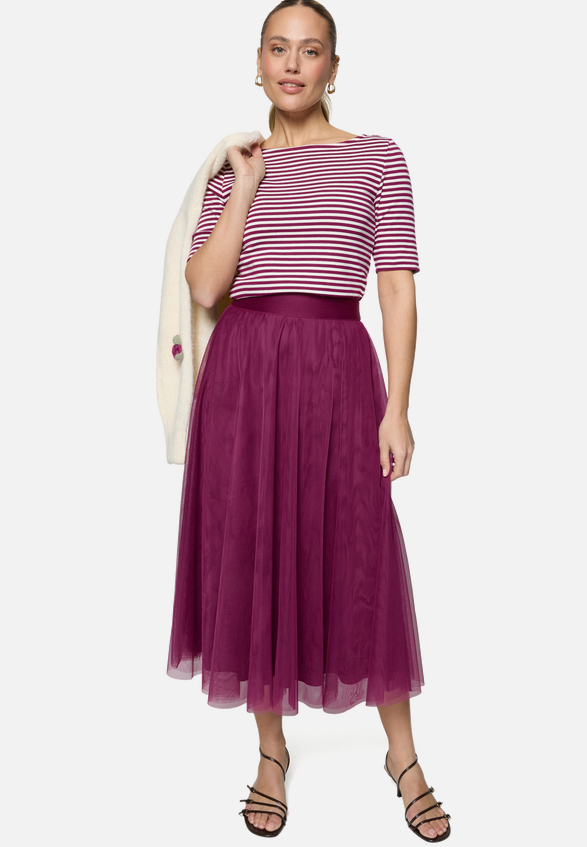Tüllrock Midi mit Gummibund / Modellfoto Vorderseite (Outfit)