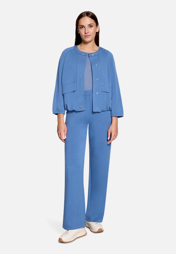 Blouson mit 3/4 Arm / Modellfoto Vorderseite (Outfit)