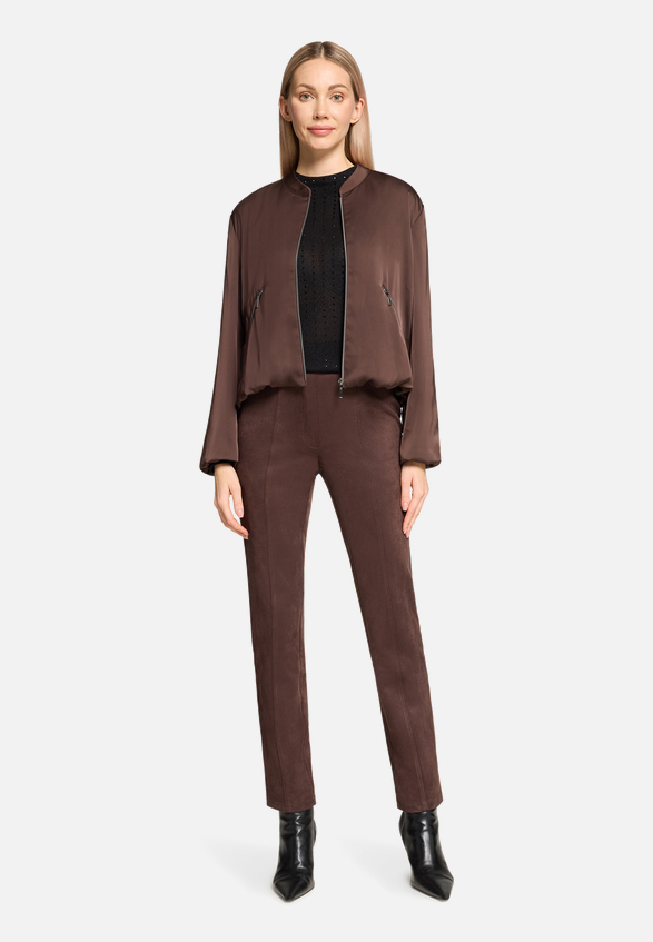 Blouson langarm / Modellfoto Vorderseite (Outfit)