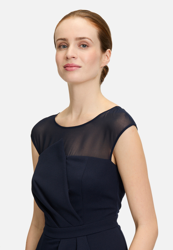 Jumpsuit ohne Arm / Detailbild