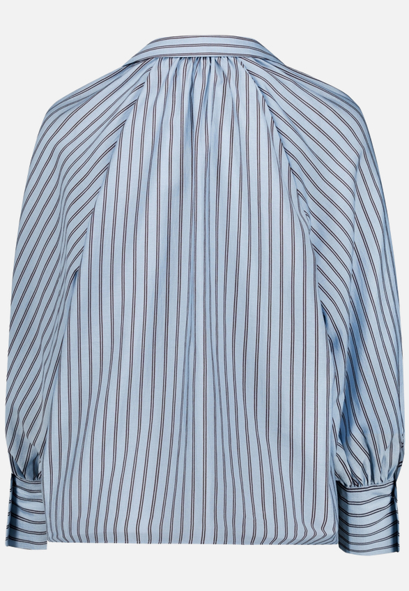 Gestreifte Bluse  mit Hemdkragen  / Vorderseite