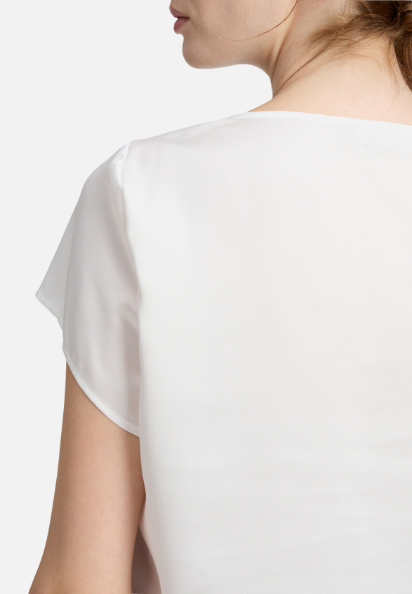 Satin-Bluse kurzarm / Detailbild
