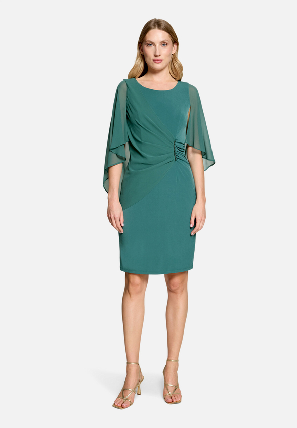 Cocktailkleid mit Raffung / Modellfoto Vorderseite