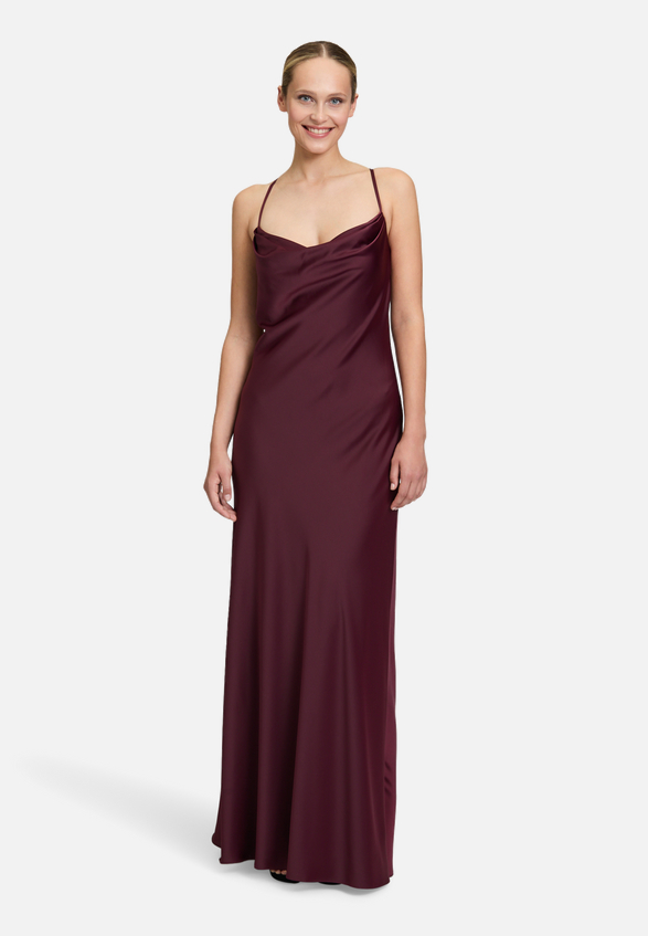 Abendkleid mit Wasserfallausschnitt / Modellfoto Vorderseite