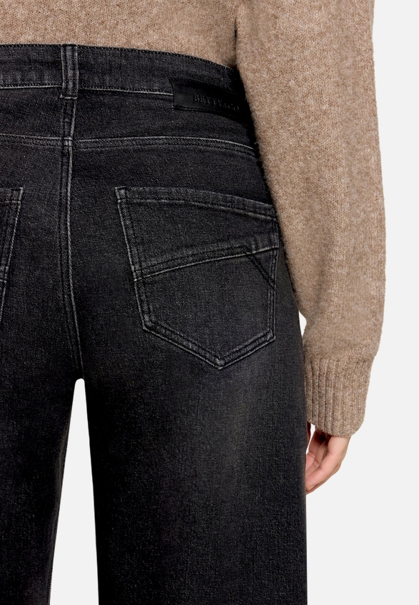 Baggy-Jeans mit Waschung / Detailbild