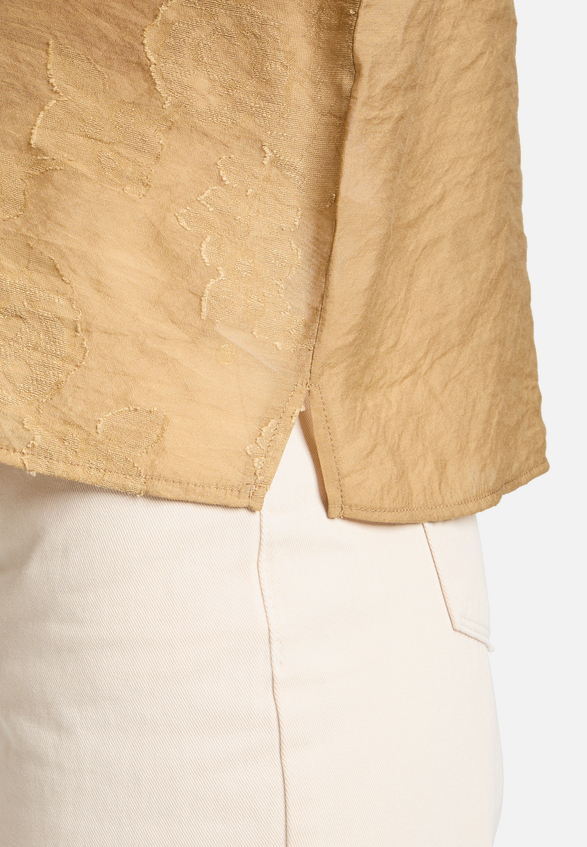 Oversize-Bluse mit überschnittenen Ärmeln / Detailbild