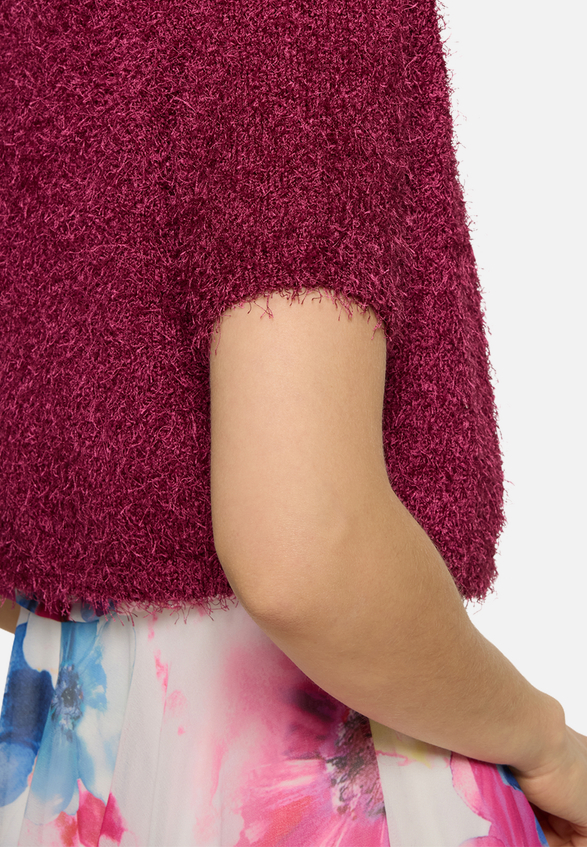 Sommer-Strickjacke mit Effektgarn / Detailbild