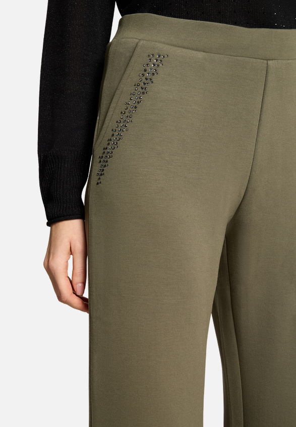 Schlupfhose mit Eingrifftaschen / Detailbild