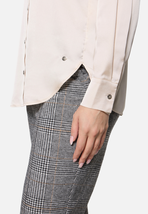 Hemdbluse langarm / Detailbild