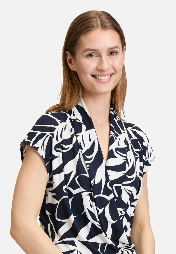 Jumpsuit mit Eingrifftaschen / Detailbild