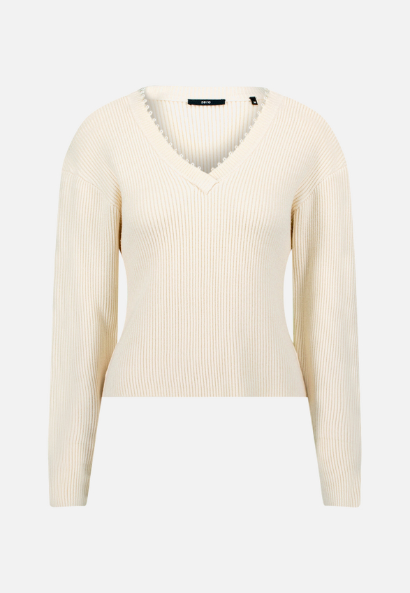 Pullover mit Perlen / Vorderseite