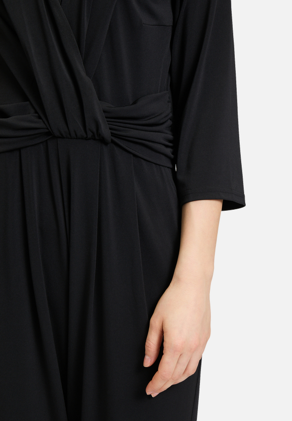 Jumpsuit mit Eingrifftaschen / Detailbild
