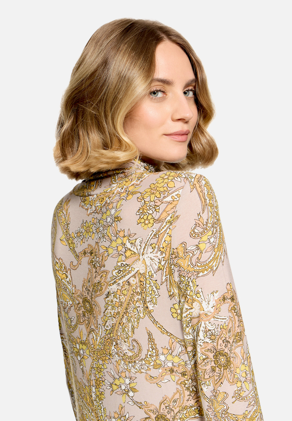 Rollkragenshirt mit Paisley-Muster / Detailbild