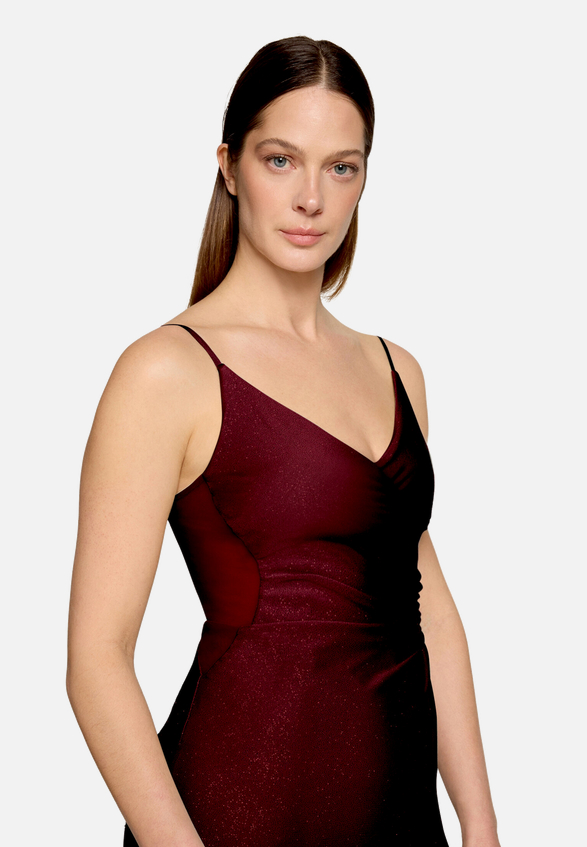 Abendkleid mit Seitenschlitzen / Detailbild