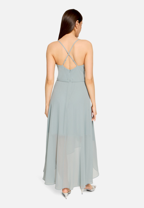 Abendkleid mit Volant / Modellfoto Rückseite