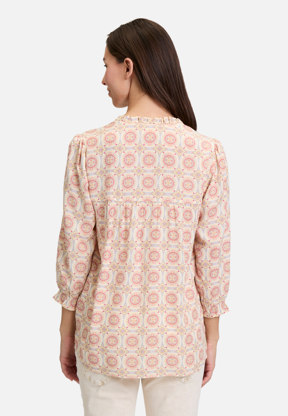 Casual-Bluse mit Raffung / Modellfoto Rückseite