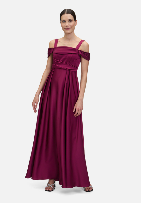 Abendkleid schulterfrei / Modellfoto Vorderseite
