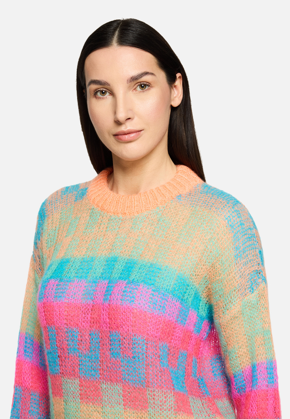 Strickpullover mit Rundhalsausschnitt / Detailbild
