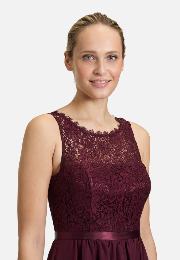 Cocktailkleid mit Spitze / Detailbild