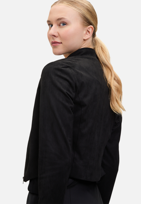 Bikerjacke mit Reißverschluss / Detailbild