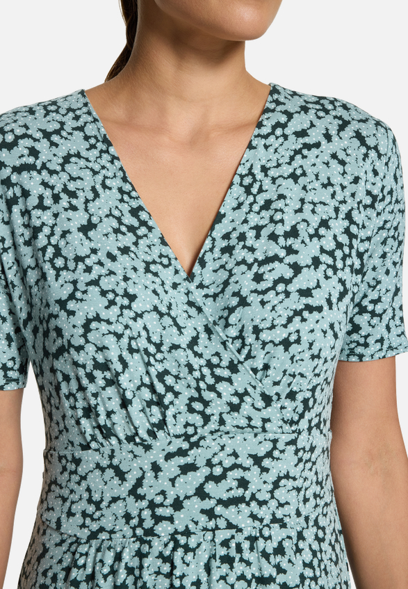 Jerseykleid mit Blumenmuster / Detailbild