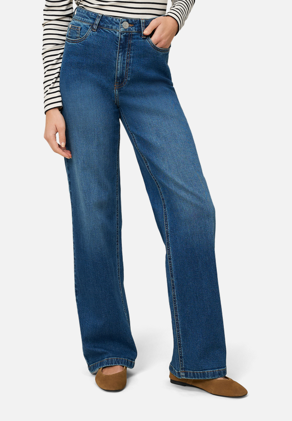 Jeans weites Bein 32 Inch / Modellfoto Vorderseite