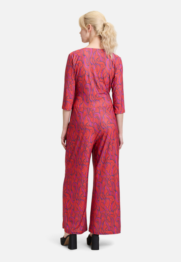 Jumpsuit mit weitem Bein / Modellfoto Rückseite