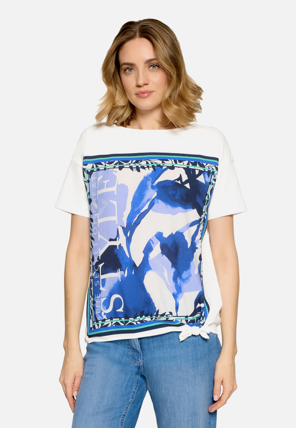 Blusenshirt mit Schleifenknoten / Modellfoto Vorderseite