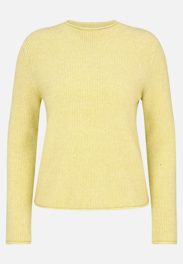 Strickpullover mit Stehkragen / Vorderseite