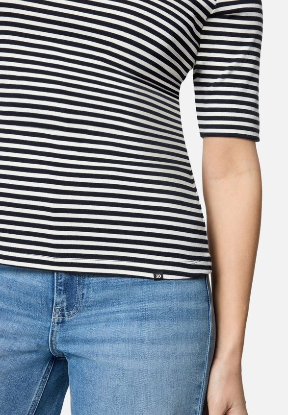 Ringelshirt  mit U-Boot Ausschnitt  / Detailbild