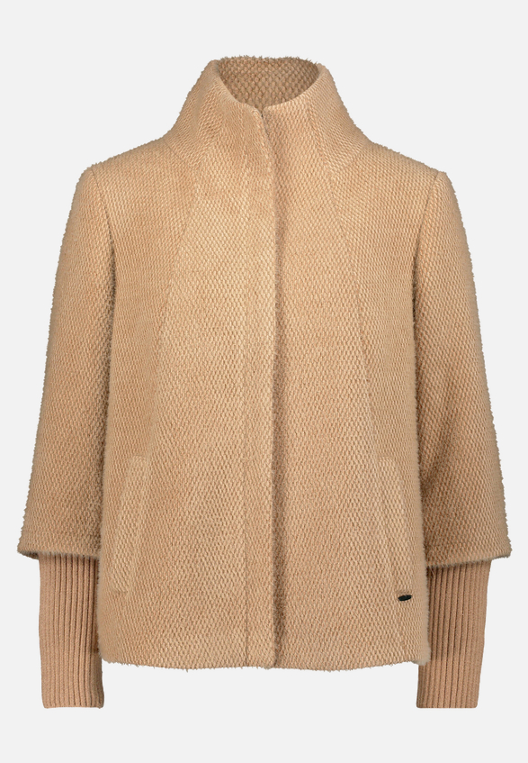 Kuscheljacke mit Rippbündchen / Vorderseite