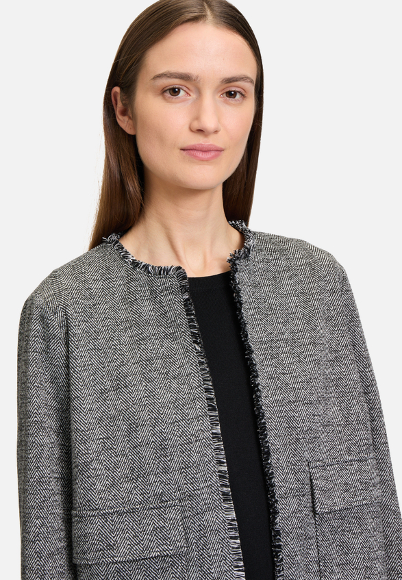 Jerseyjacke mit Fransen / Detailbild