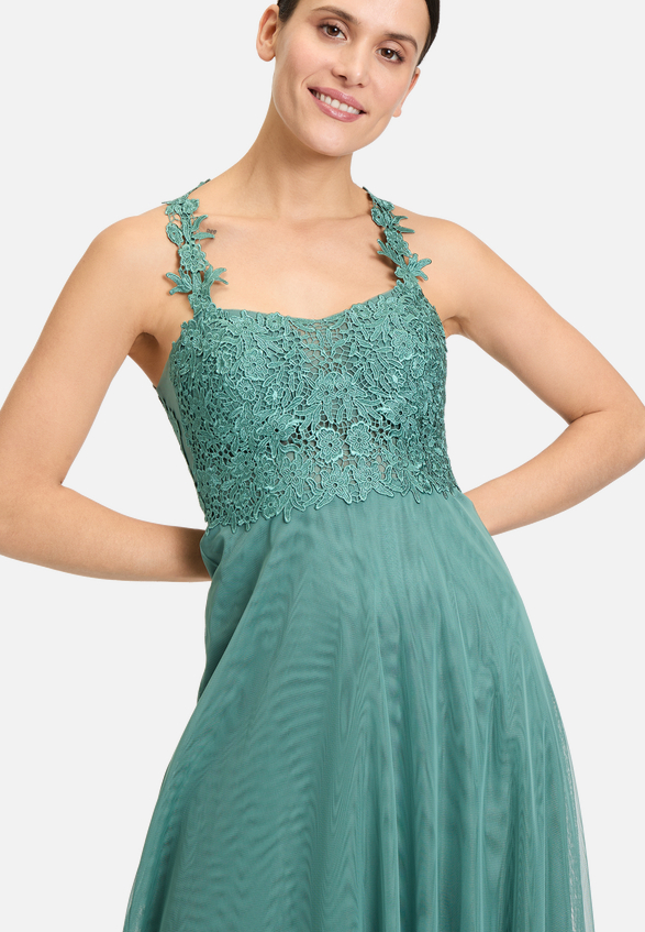 Abiballkleid mit Spitze / Detailbild