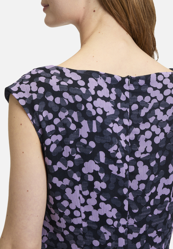 Midikleid mit Stufen / Detailbild