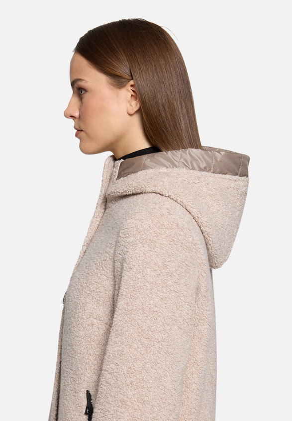 Wolljacke mit Kapuze / Detailbild