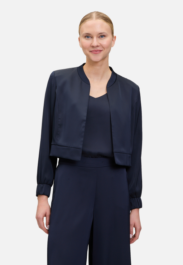 Blouson langarm / Modellfoto Vorderseite