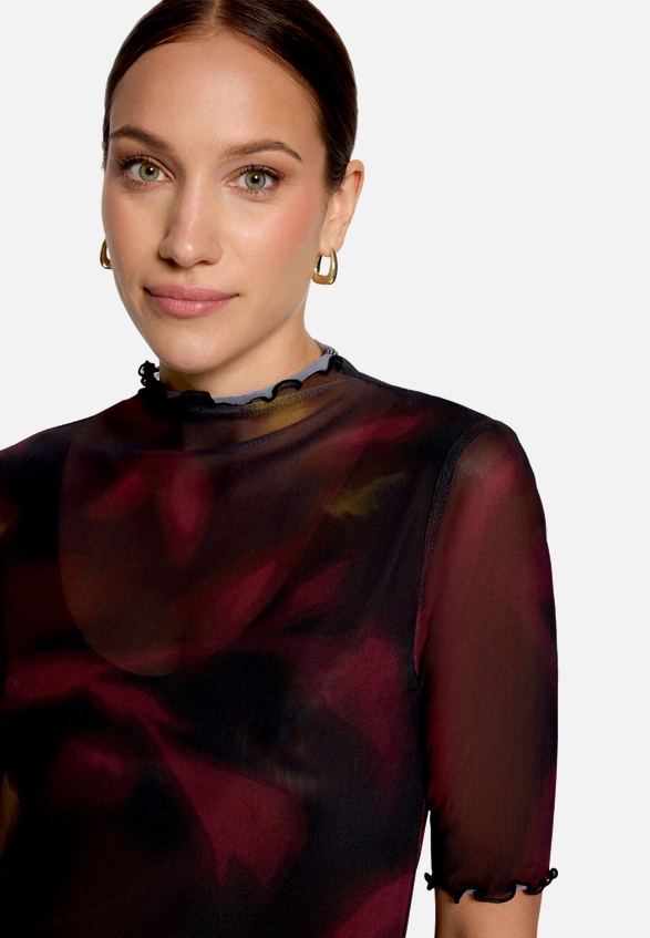 Mesh-Shirt mit Blumen  / Detailbild