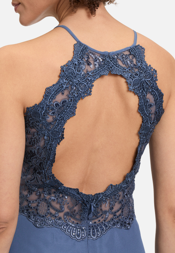 Abendkleid rückenfrei / Detailbild
