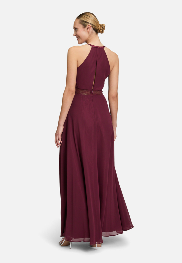 Abendkleid mit Spitze / Modellfoto Rückseite