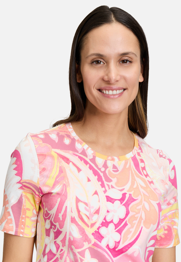 Basic Shirt mit Print / Detailbild