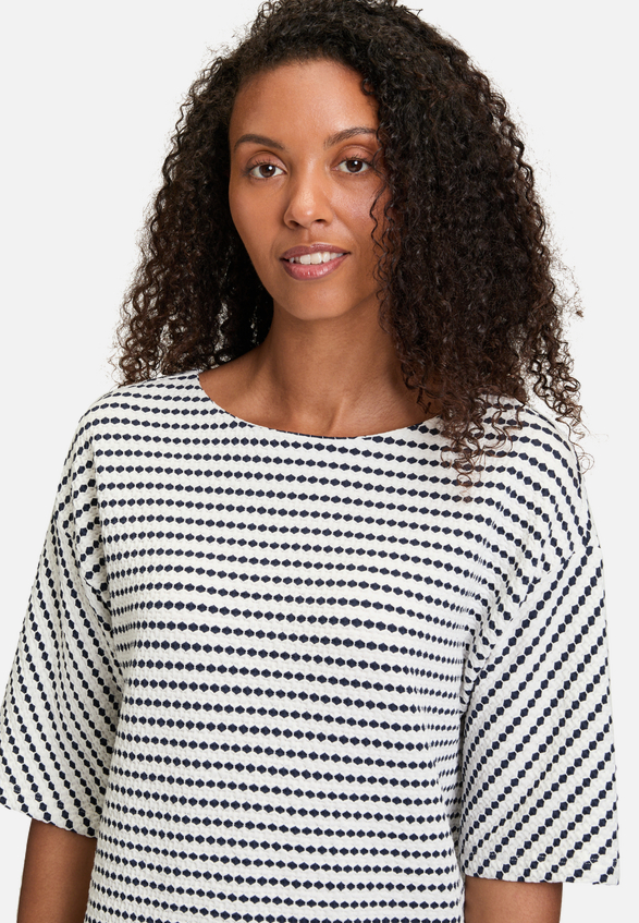 Sweatpullover mit Rundhalsausschnitt / Detailbild