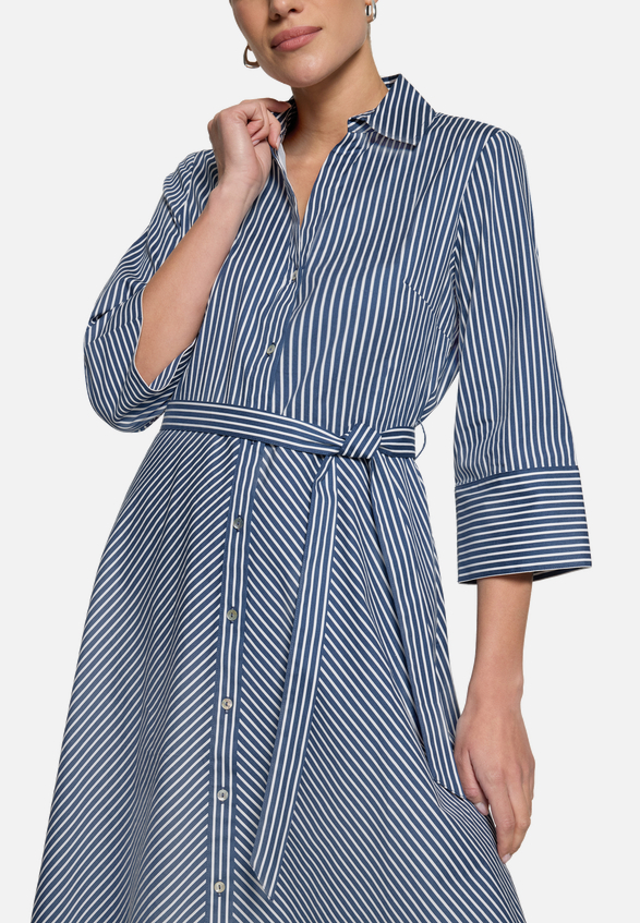 Hemdblusenkleid mit 3/4 Arm / Detailbild