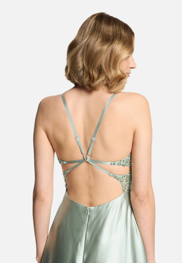 Abendkleid mit Stickerei / Detailbild