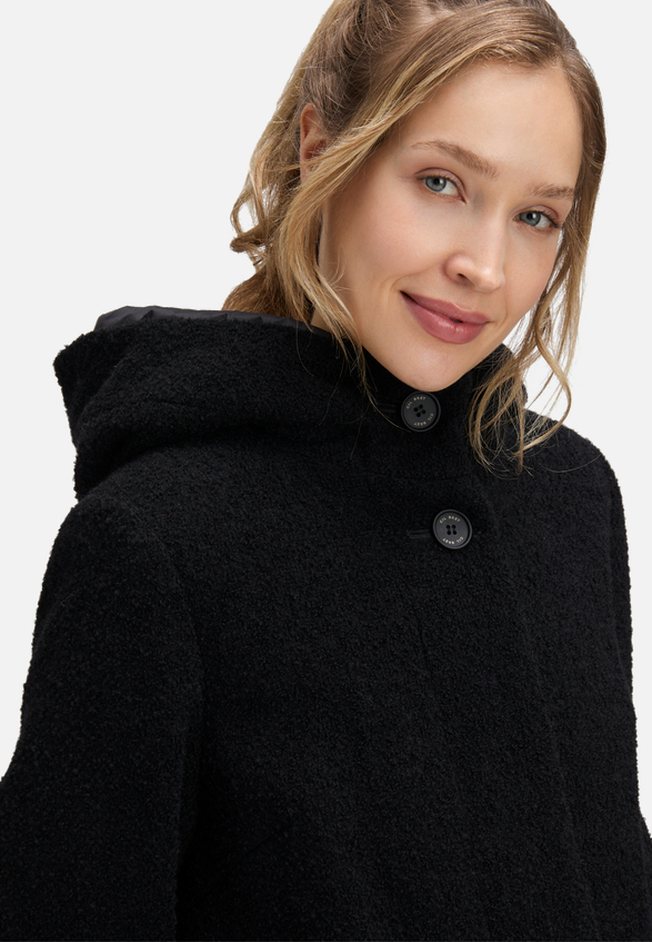 Wolljacke mit Kapuze / Detailbild