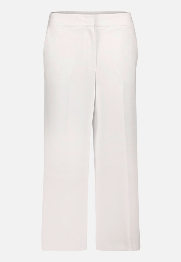 Culotte  mit Bügelfalte und elastischem Bund / Vorderseite