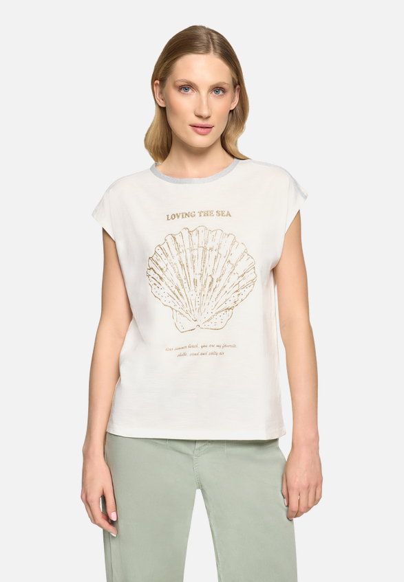 Rundhals-Shirt mit Placement / Modellfoto Vorderseite